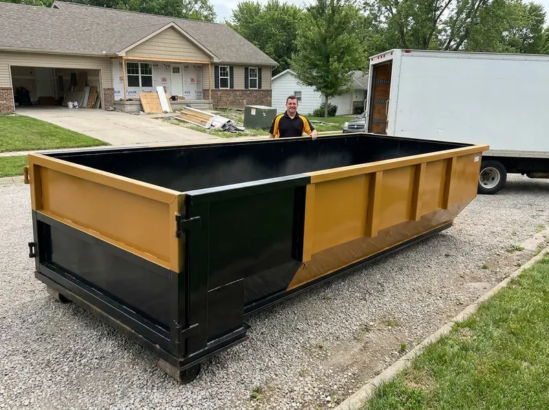 Construction & Contractor Dumpsters in Des Moines, IA